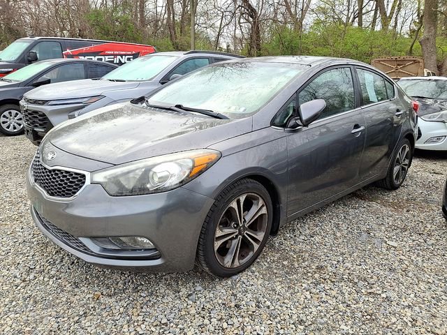 Used 2014 Kia Forte EX w/ Premium Package image 3