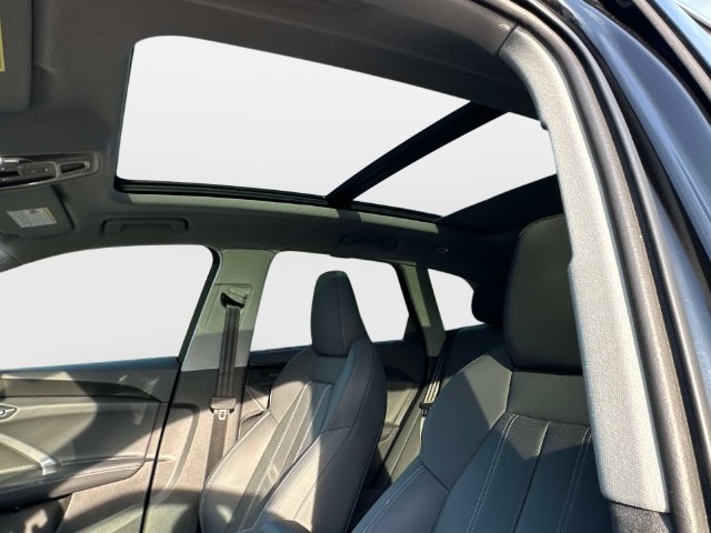 Certified 2025 Audi Q5 Premium Plus AWD/4WD image 22