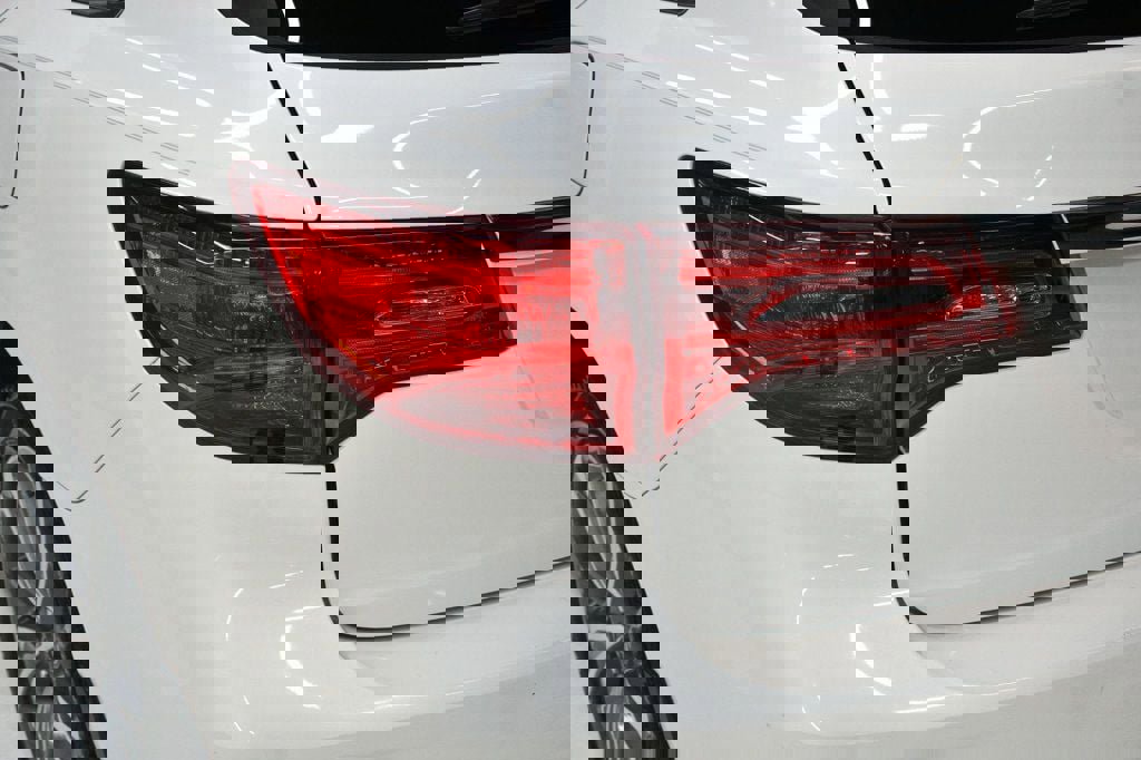 Used 2017 Acura MDX SH-AWD w/ Technology Package image 15