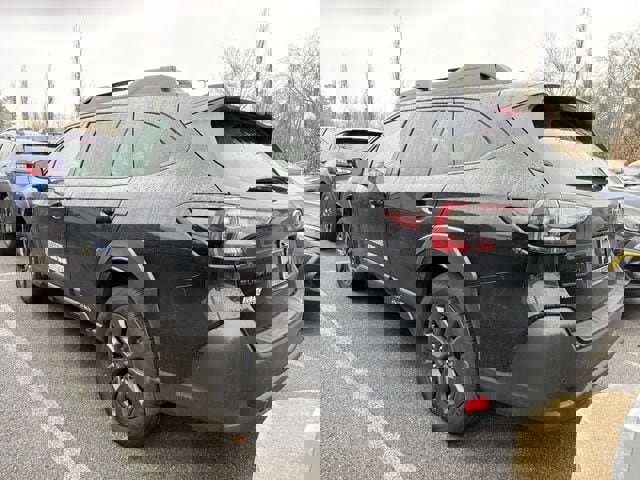 Used 2025 Subaru Outback Onyx Edition w/ Popular Package #2 image 4