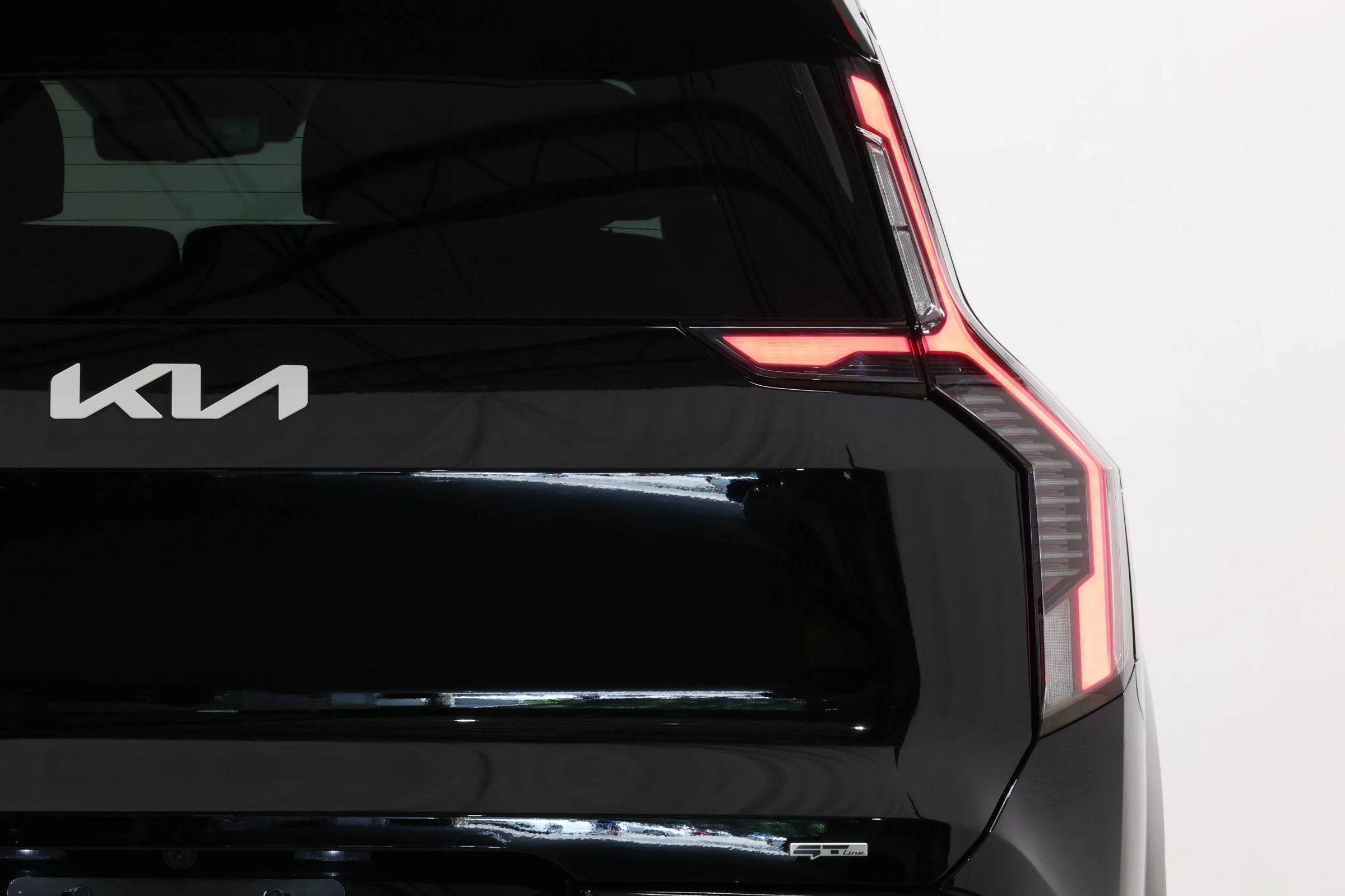 Used 2024 Kia EV9 GT-Line image 90