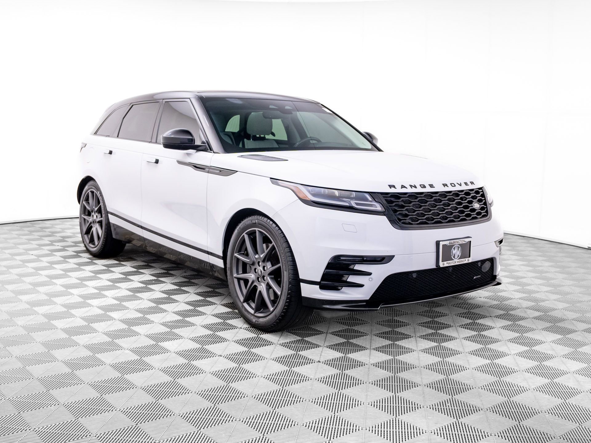 Used 2023 Land Rover Range Rover Velar R-Dynamic S AWD/4WD image 8