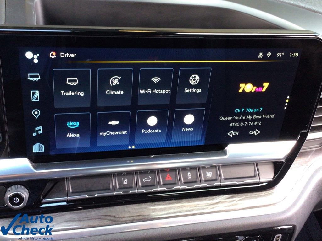 Used 2025 Chevrolet Silverado 2500 LTZ w/ LTZ Convenience Package image 27