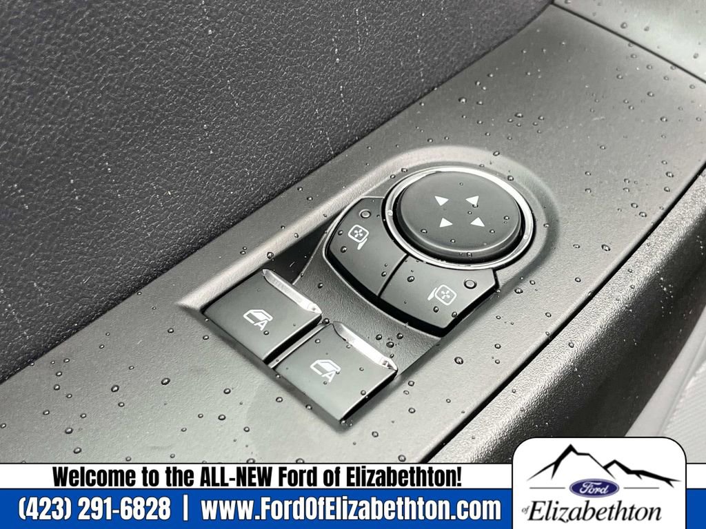 New 2026 Ford F350 4x4 Regular Cab Super Duty image 19