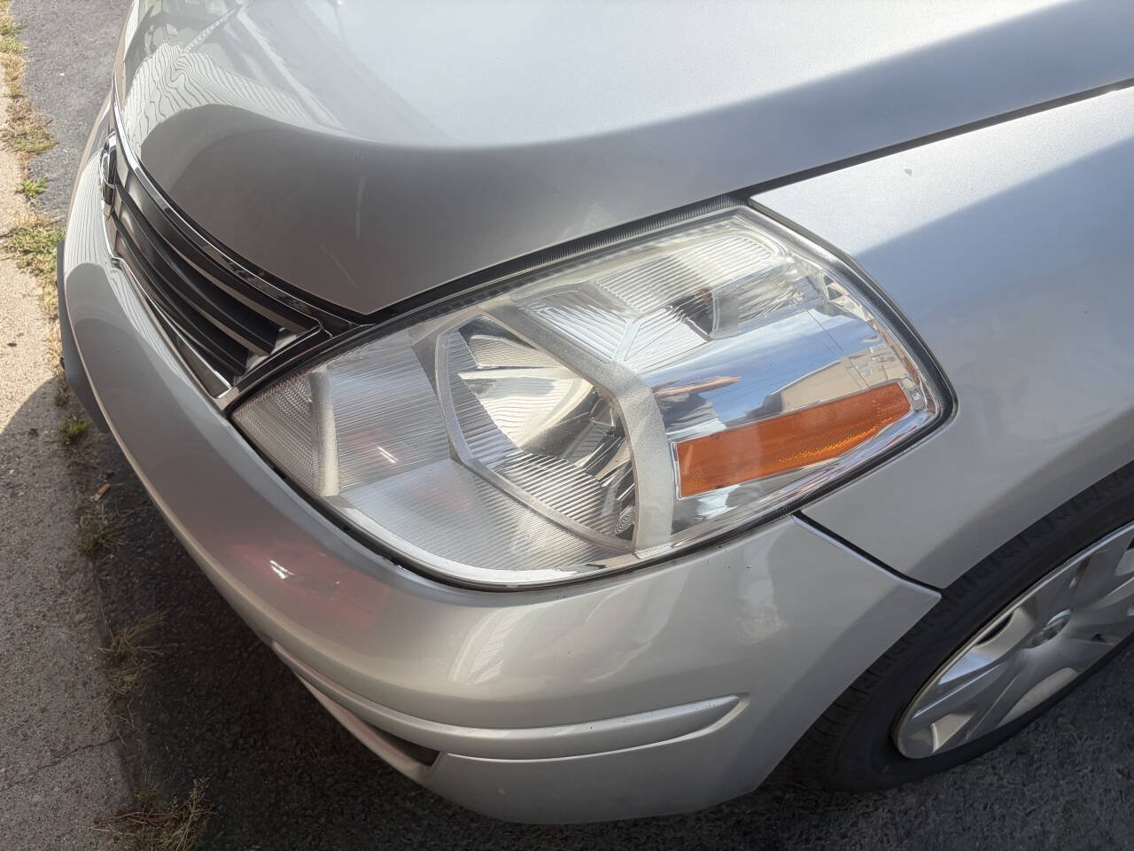 Used 2010 Nissan Versa 1.8 S w/ PWR Plus Pkg FWD image 6