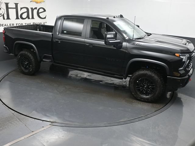 New 2026 Chevrolet Silverado 2500 ZR2 w/ LPO, Dark Essentials Package AWD/4WD image 26
