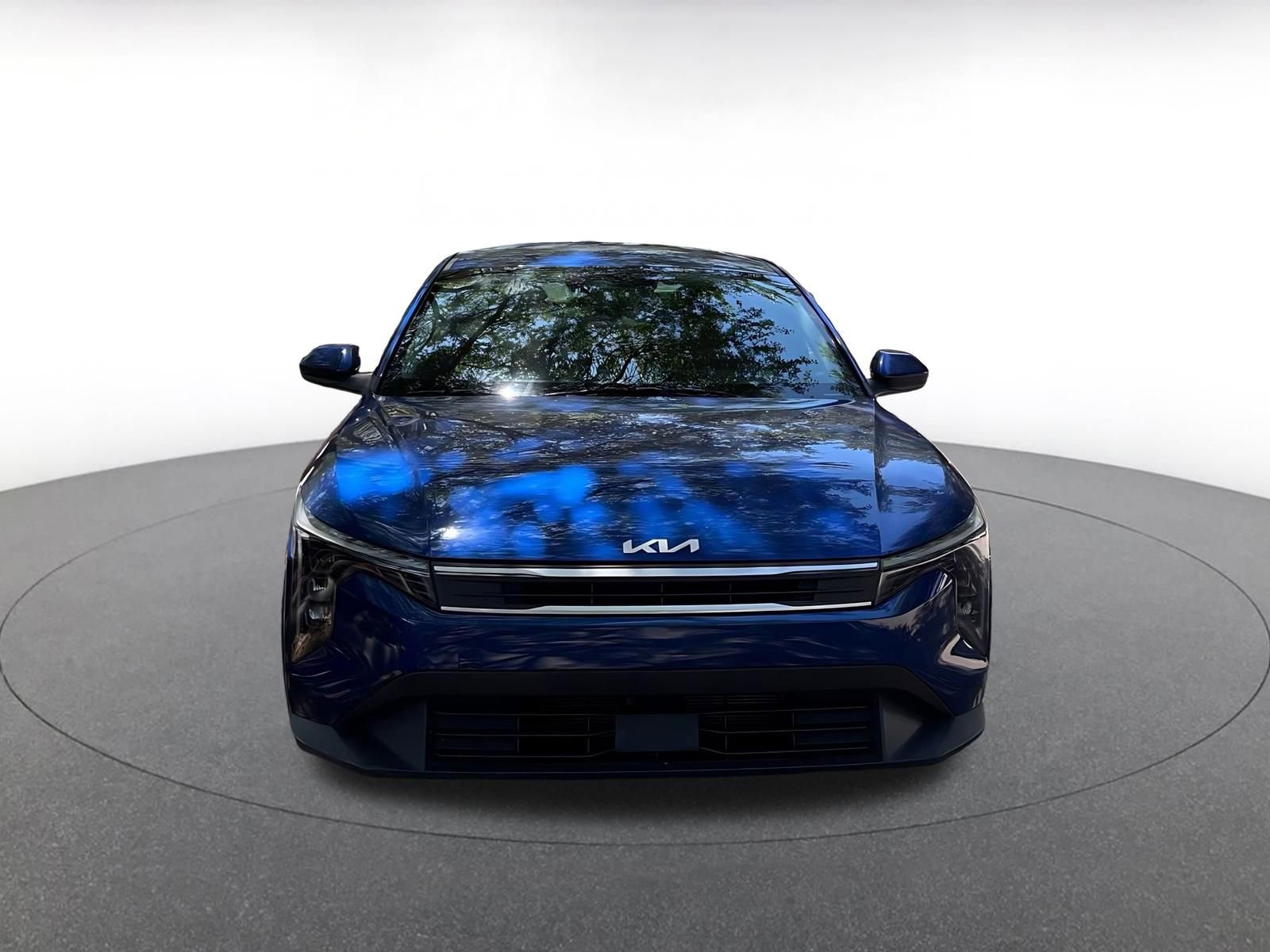 Used 2025 Kia K4 FWD image 2