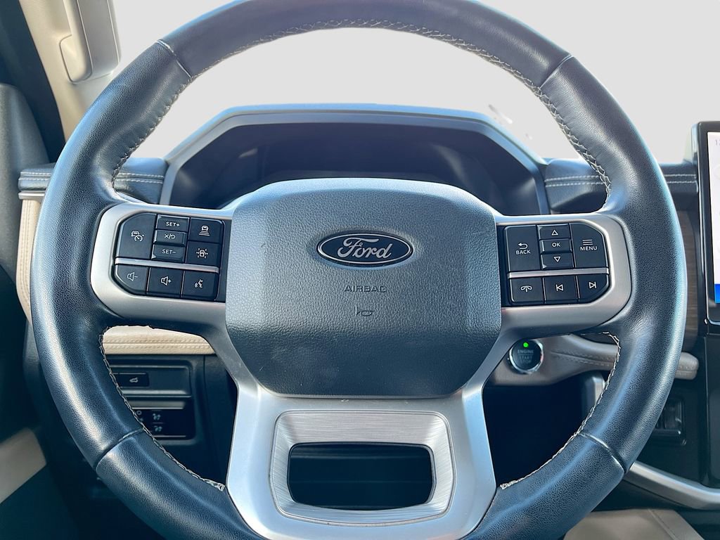 Used 2024 Ford Expedition Max Limited image 11