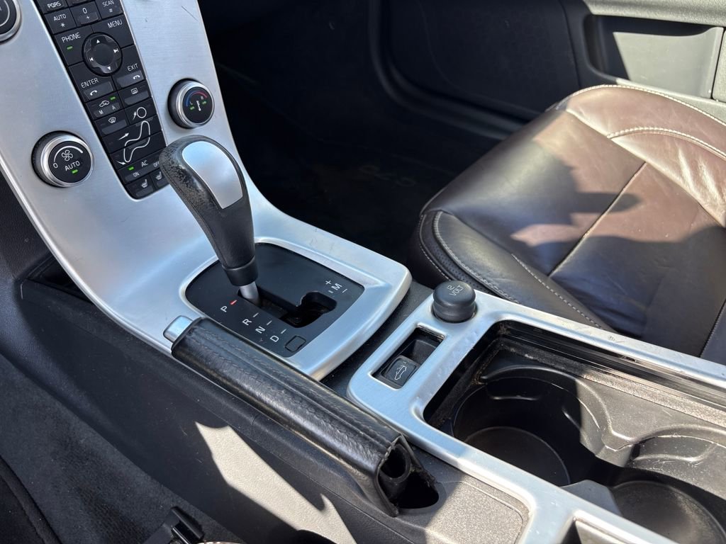 Used 2012 Volvo C70 T5 image 27