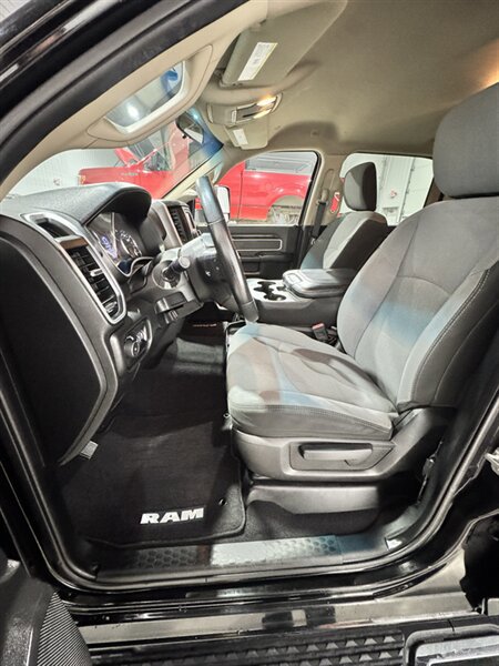 Used 2020 RAM 2500 Big Horn AWD/4WD image 8