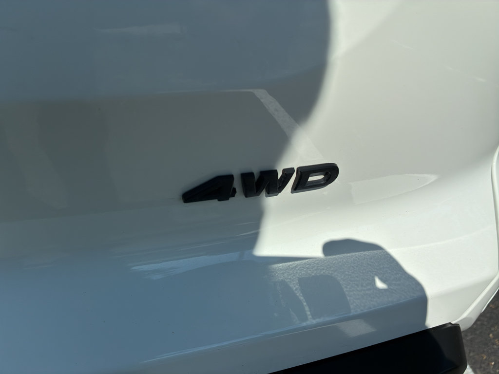 Used 2025 Nissan Pathfinder Rock Creek AWD/4WD image 8