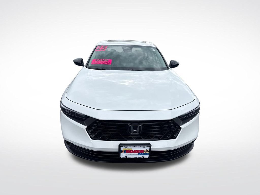 Used 2025 Honda Accord SE image 8