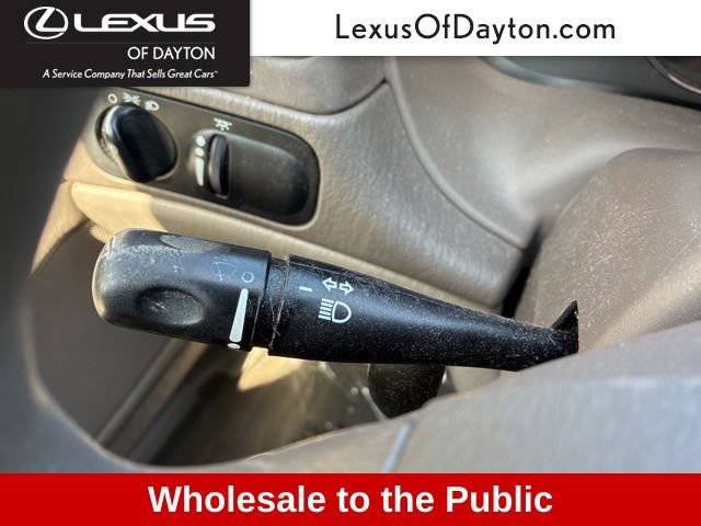 Used 2003 Chrysler Concorde LX image 16