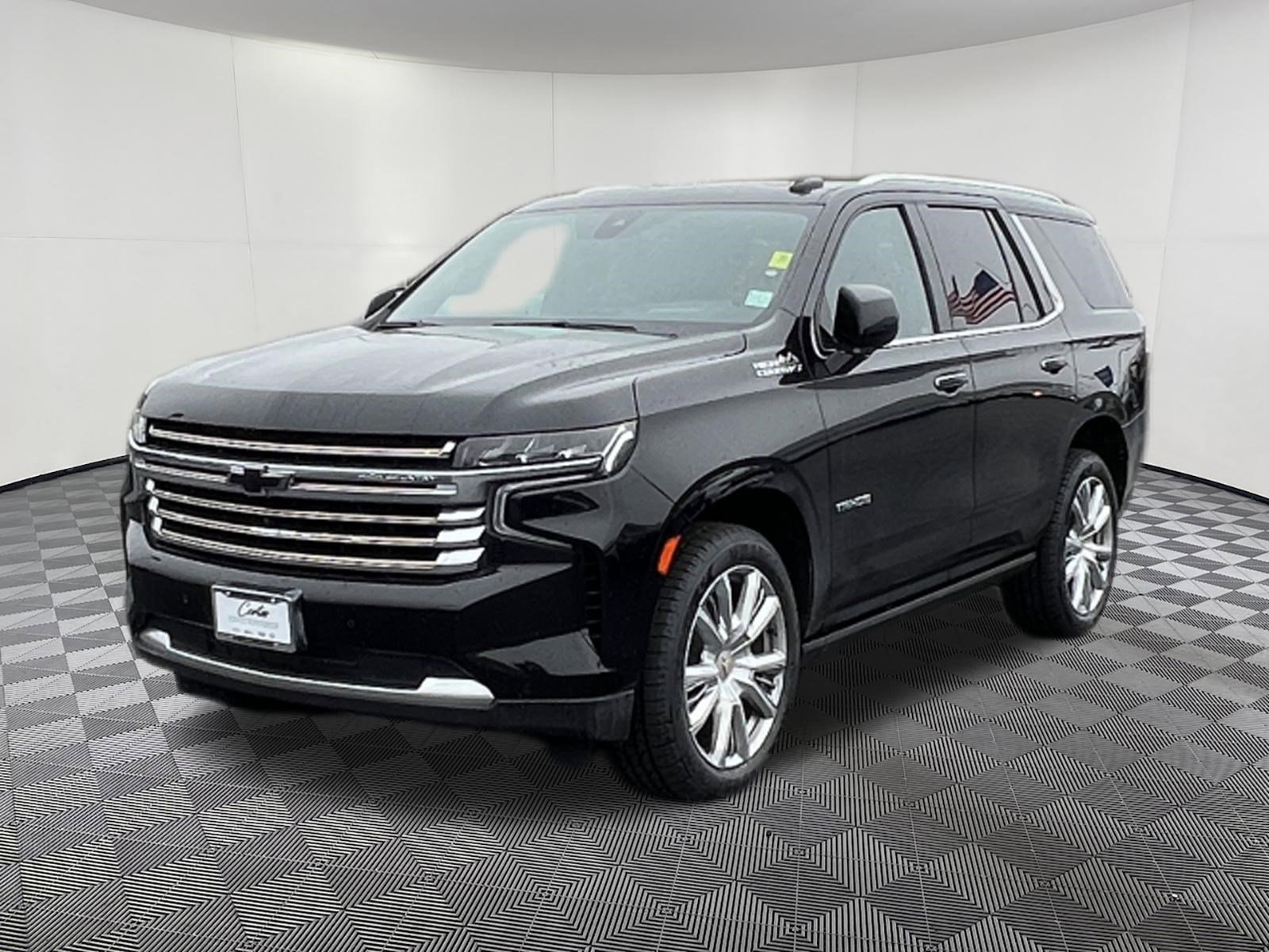 Used 2022 Chevrolet Tahoe High Country w/ Max Trailering Package AWD/4WD image 3