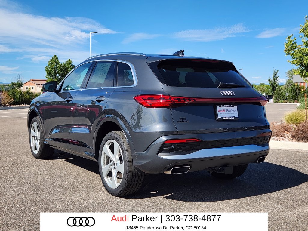 Used 2025 Audi Q5 Premium Plus w/ Premium Plus AWD/4WD image 3