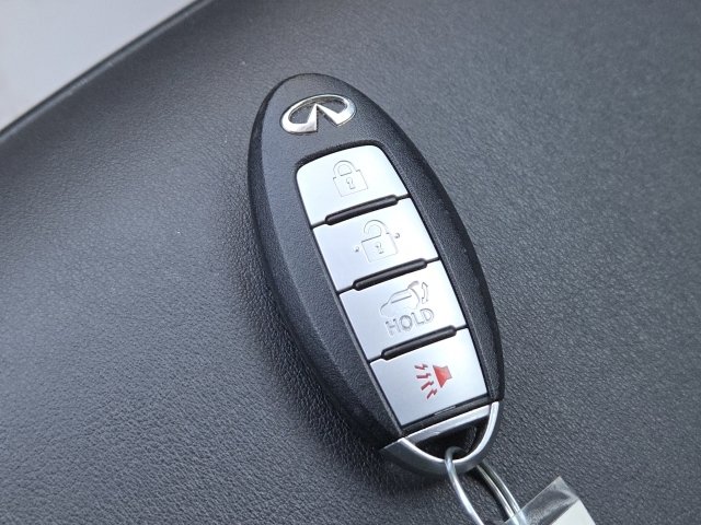 Used 2019 INFINITI QX50 Luxe w/ Navigation Package image 23