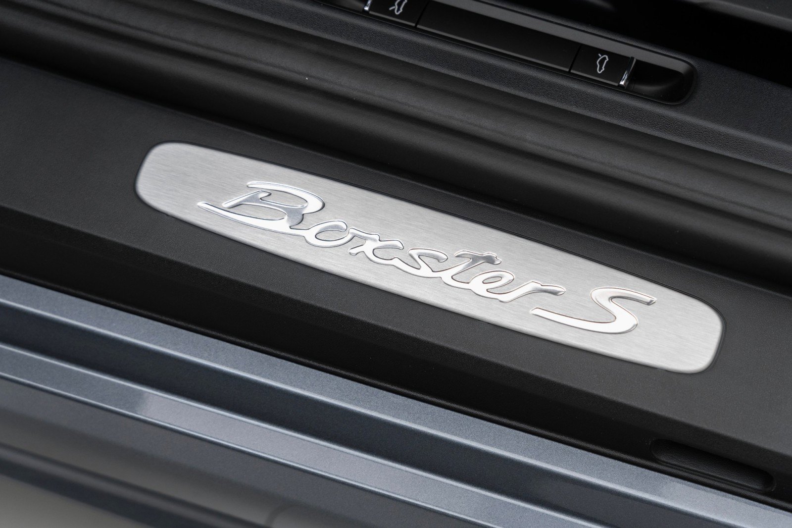 New 2025 Porsche 718 Boxster S image 14