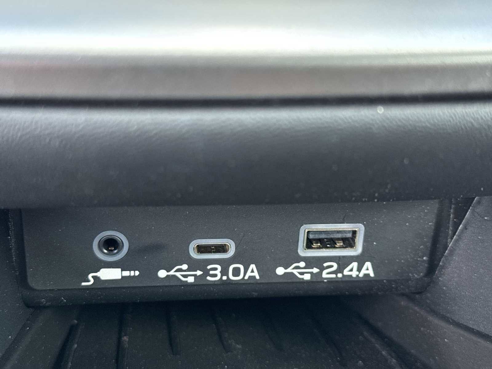 Used 2023 Subaru Outback Limited image 30