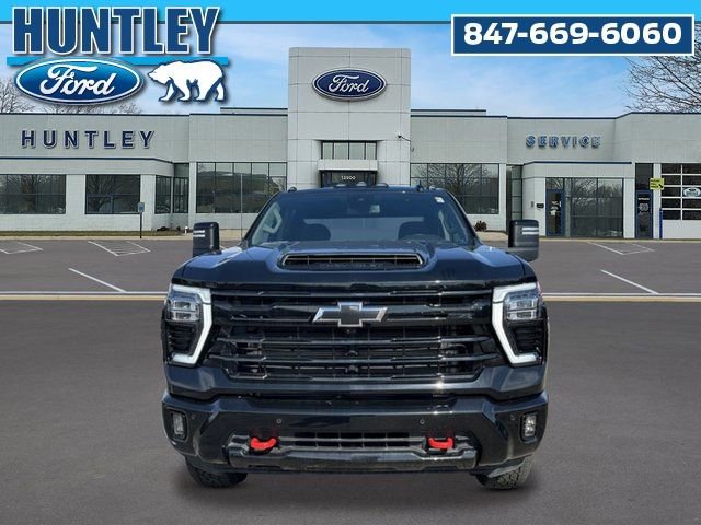 Used 2025 Chevrolet Silverado 2500 LTZ w/ Trail Boss Package AWD/4WD image 3