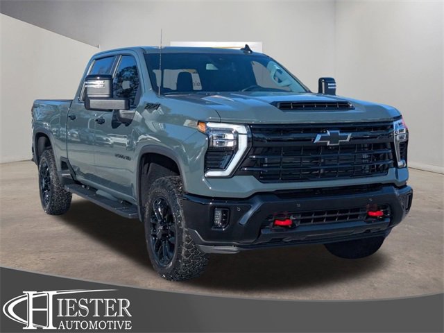 New 2026 Chevrolet Silverado 2500 LT w/ Trail Boss Package