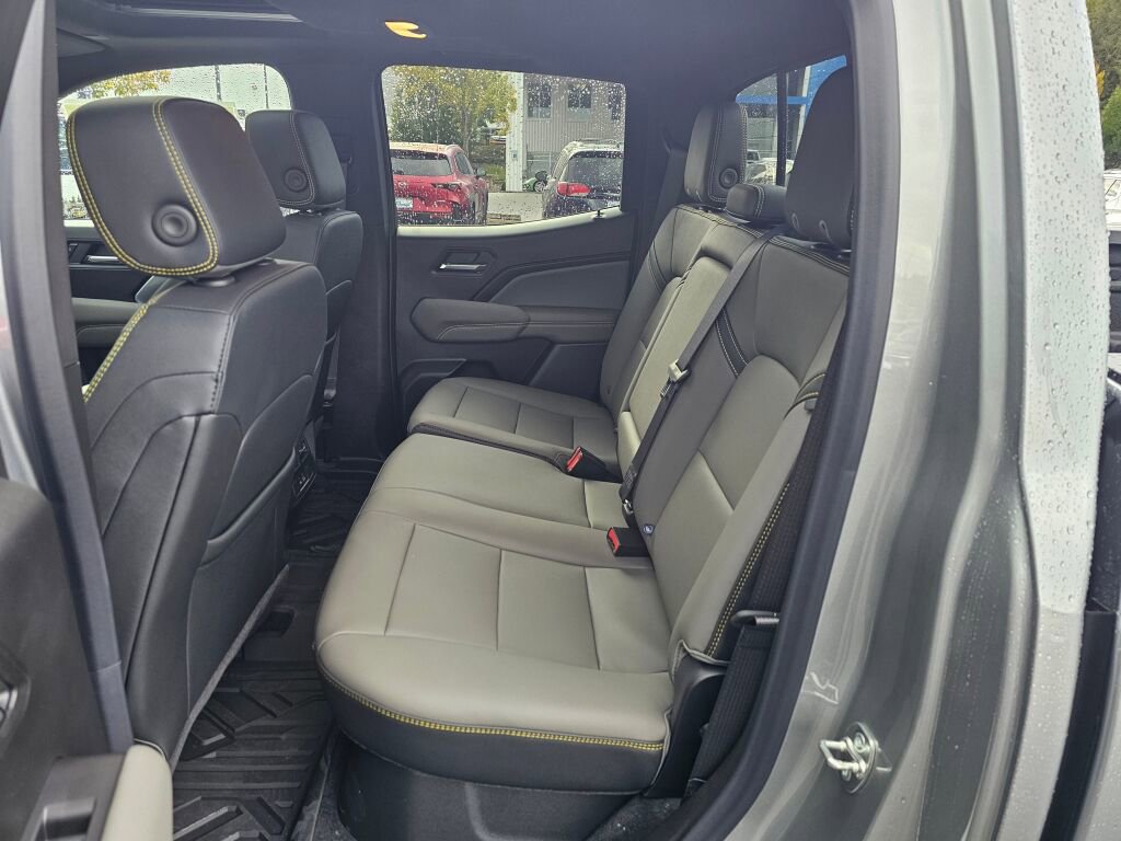 New 2026 Chevrolet Colorado ZR2 w/ Technology Package image 23