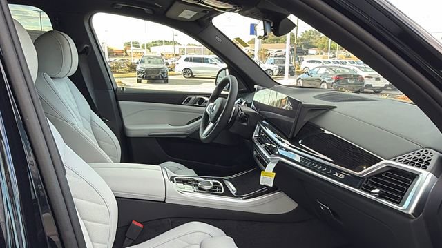 New 2026 BMW X5 sDrive40i w/ M Sport Package image 22