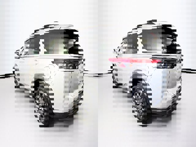 Certified 2024 Nissan Pathfinder SV image 7