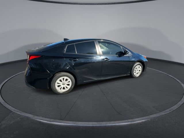 Used 2021 Toyota Prius LE image 14