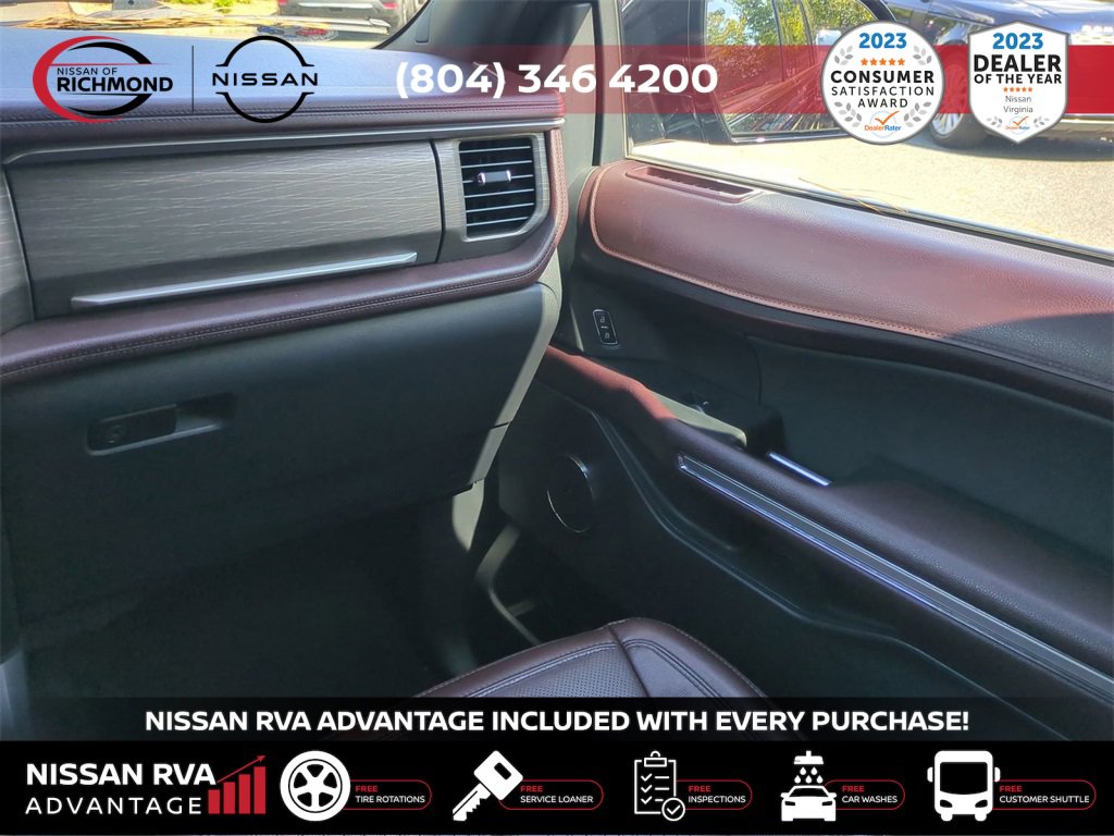 Used 2022 Ford Expedition Limited image 18