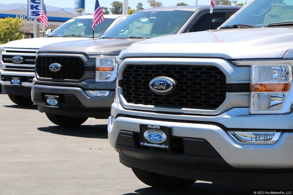 Certified 2025 Ford Expedition Active image 37