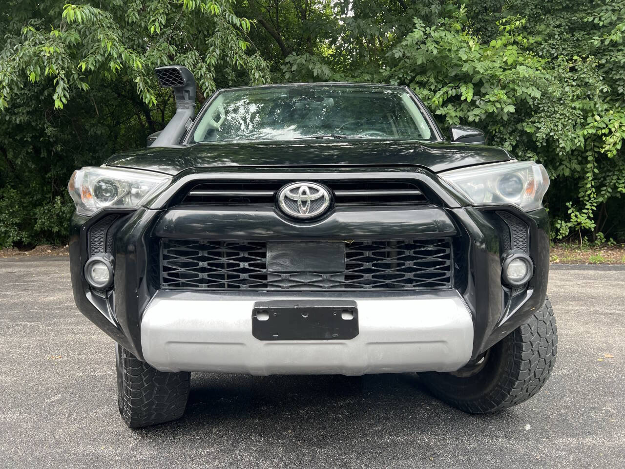 Used 2022 Toyota 4Runner TRD Off-Road AWD/4WD image 2
