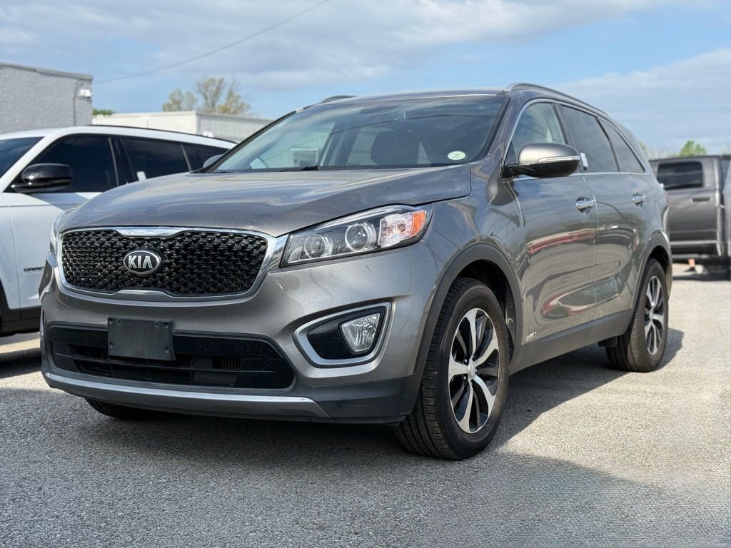 Used 2016 Kia Sorento EX w/ EX Premium Package image 2