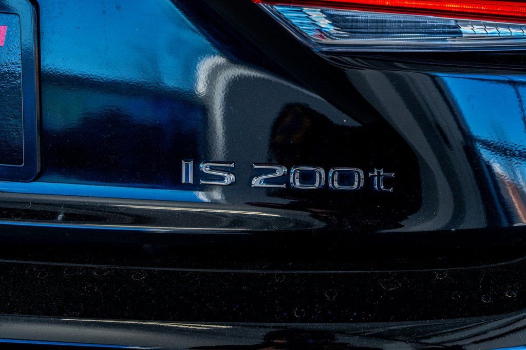 Used 2017 Lexus IS 200t w/ Navigation System Package image 27