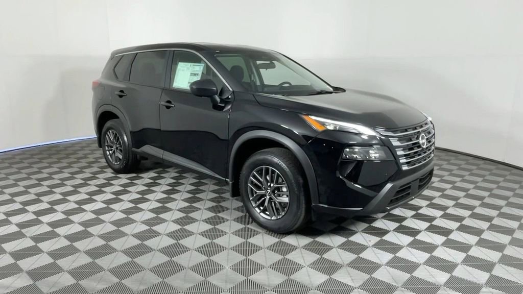 New 2025 Nissan Rogue S image 2