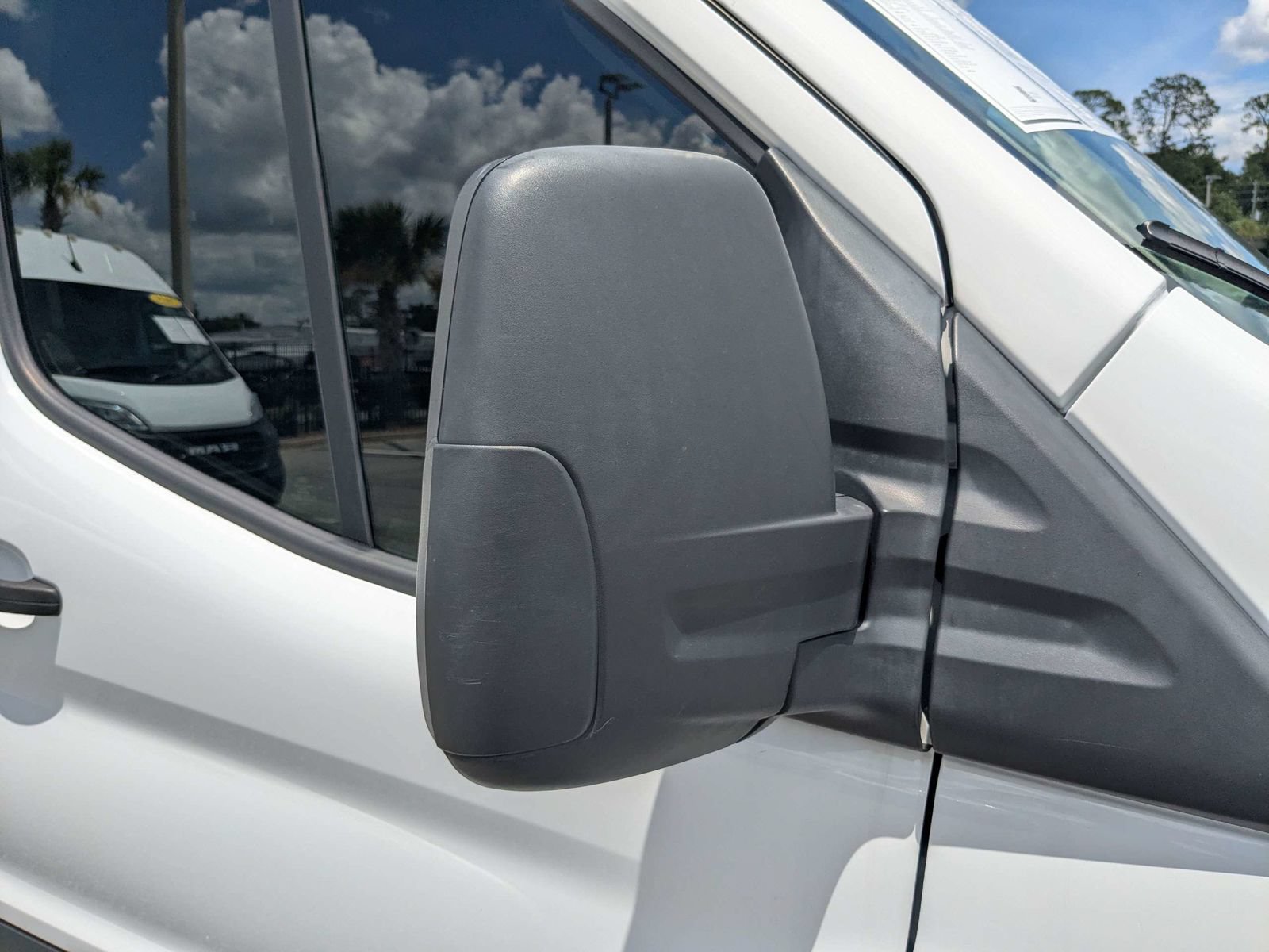 Used 2023 Ford Transit 250 Medium Roof AWD w/ Load Area Protection Package image 12