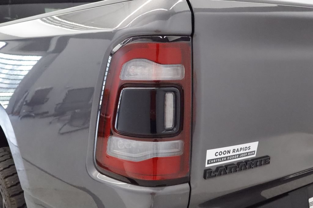 Used 2024 RAM 1500 Laramie AWD/4WD image 18