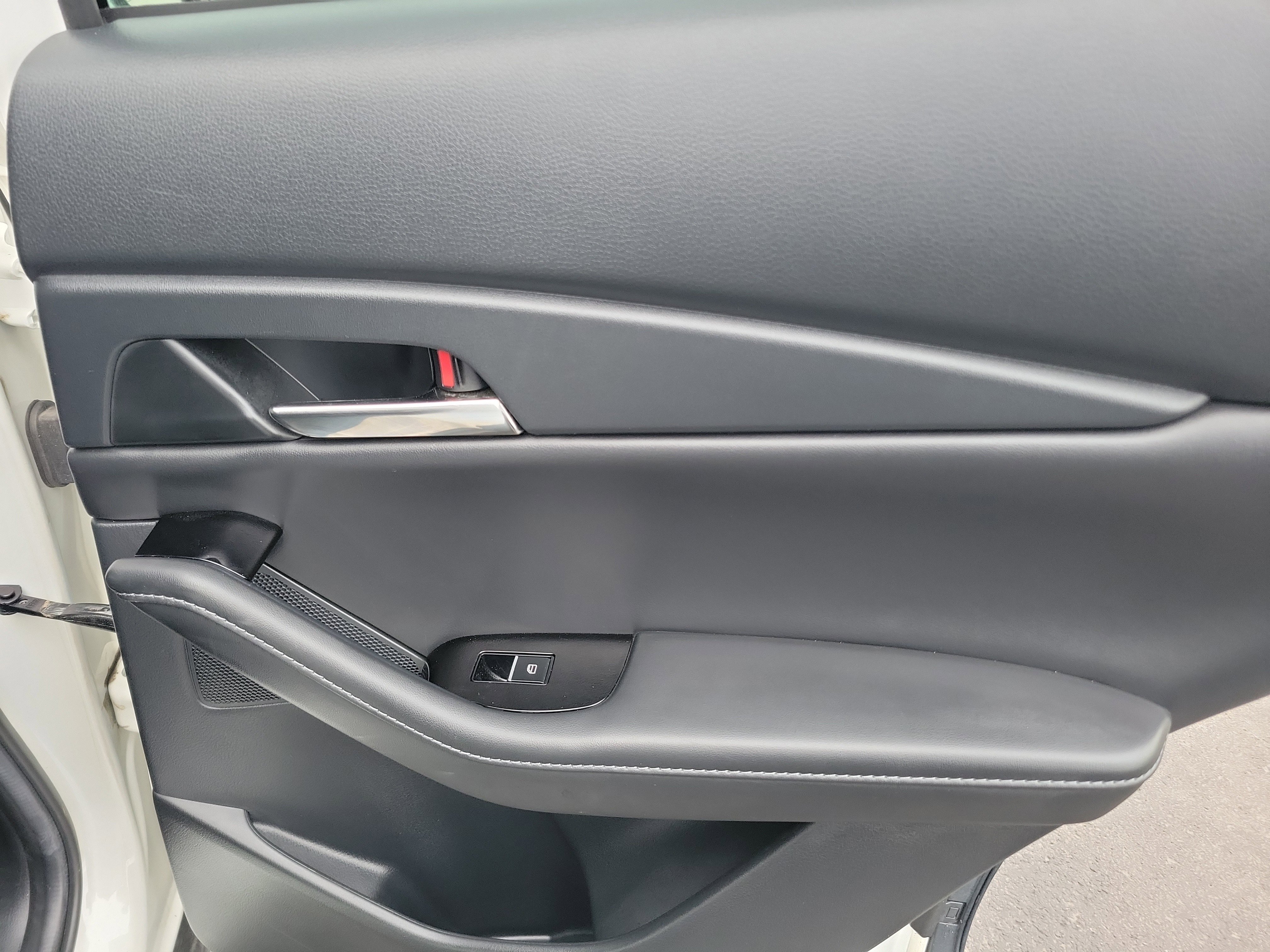 Used 2022 MAZDA CX-30 AWD 2.5 Turbo S image 31