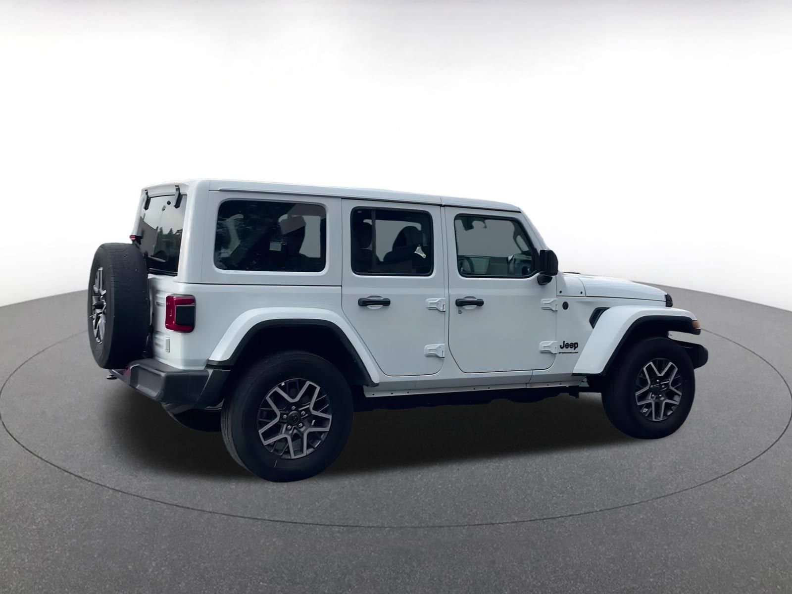 Used 2025 Jeep Wrangler Sahara image 15