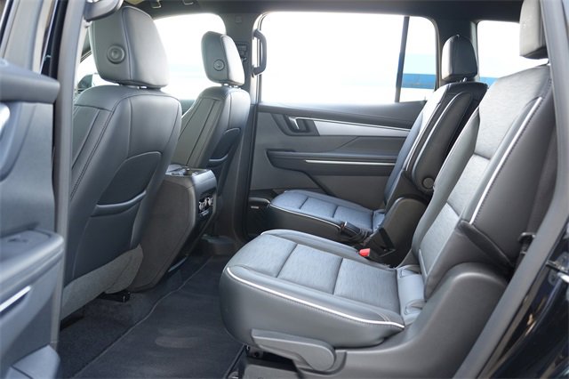 Used 2026 Buick Enclave Sport Touring image 20