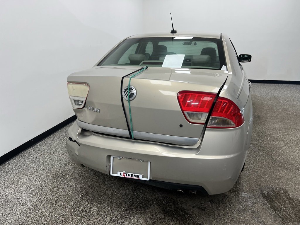Used 2010 Mercury Milan image 6