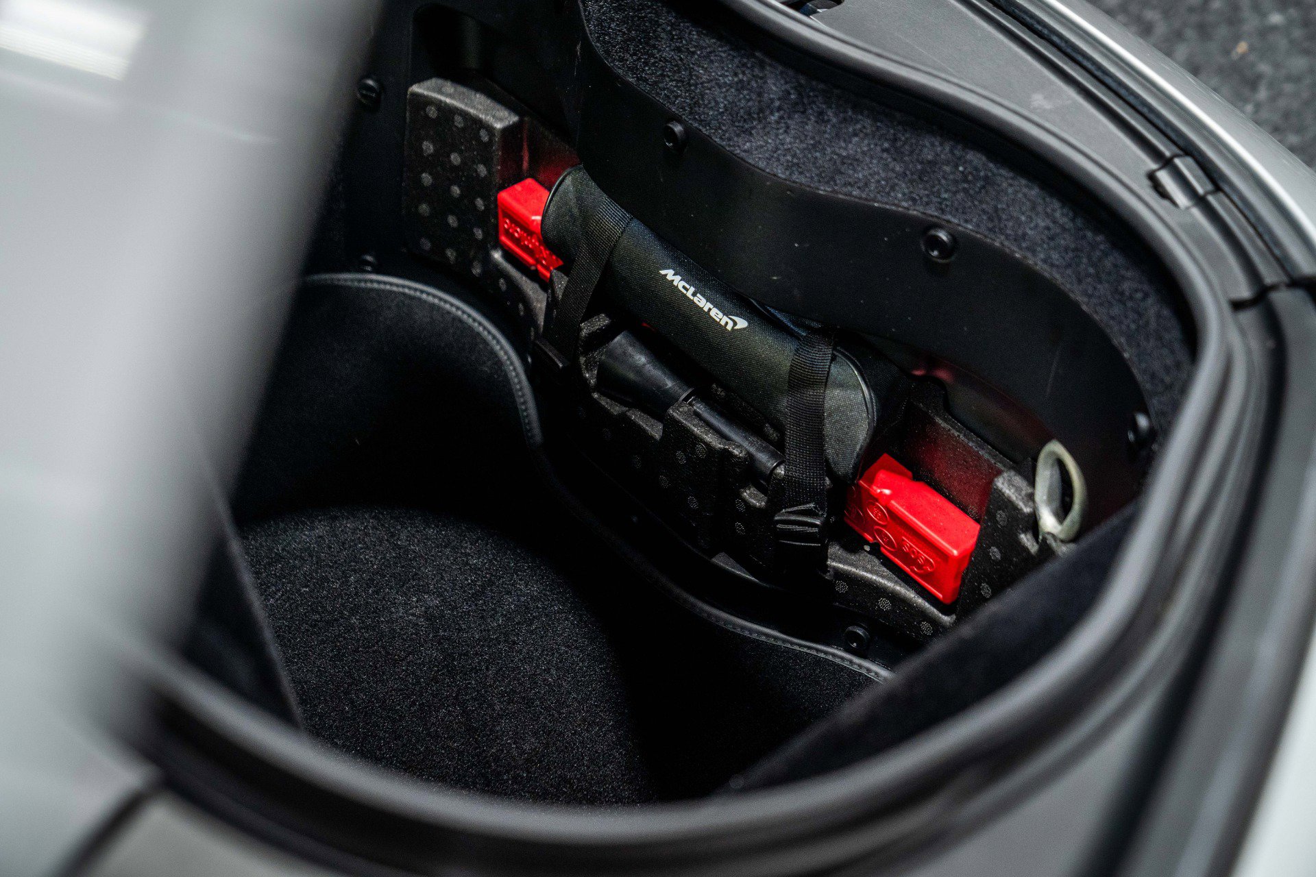 Used 2018 McLaren 570S Spider image 55