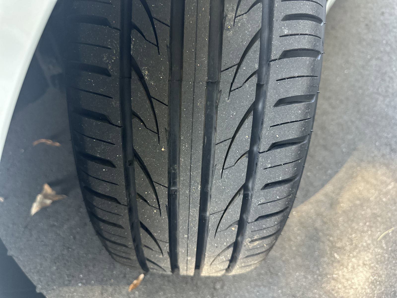 Used 2013 Hyundai Elantra Limited image 37