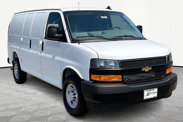 New 2025 Chevrolet Express 3500 w/ Driver Convenience Package image 1