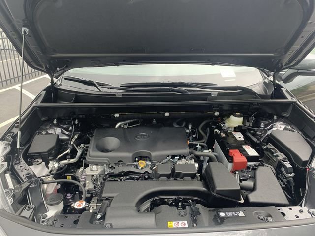 Used 2025 Toyota RAV4 XLE Premium w/ Weather Package FWD image 16