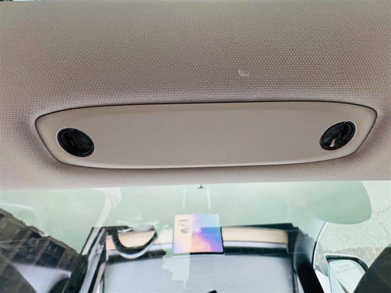 Used 2018 Tesla Model 3 image 23