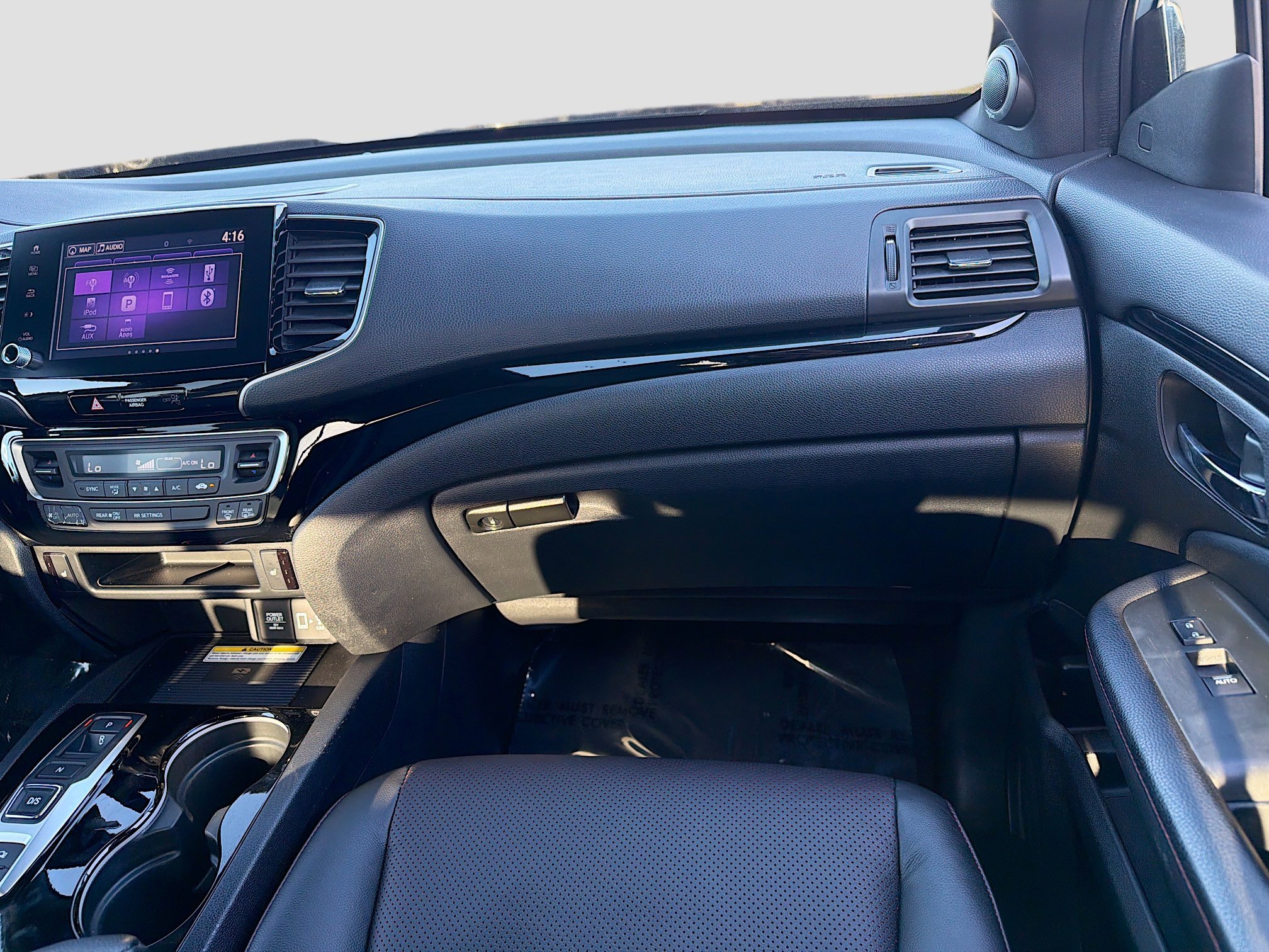 Used 2022 Honda Ridgeline Black Edition image 17