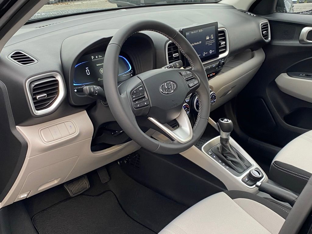 New 2026 Hyundai Venue SEL image 10