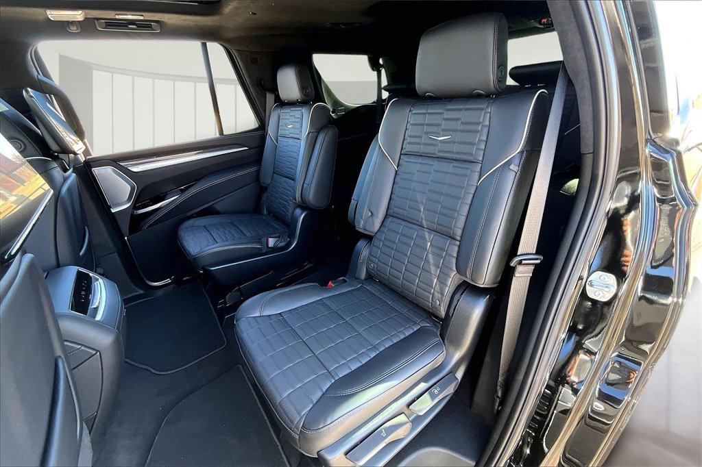 Certified 2025 Cadillac Escalade V image 28