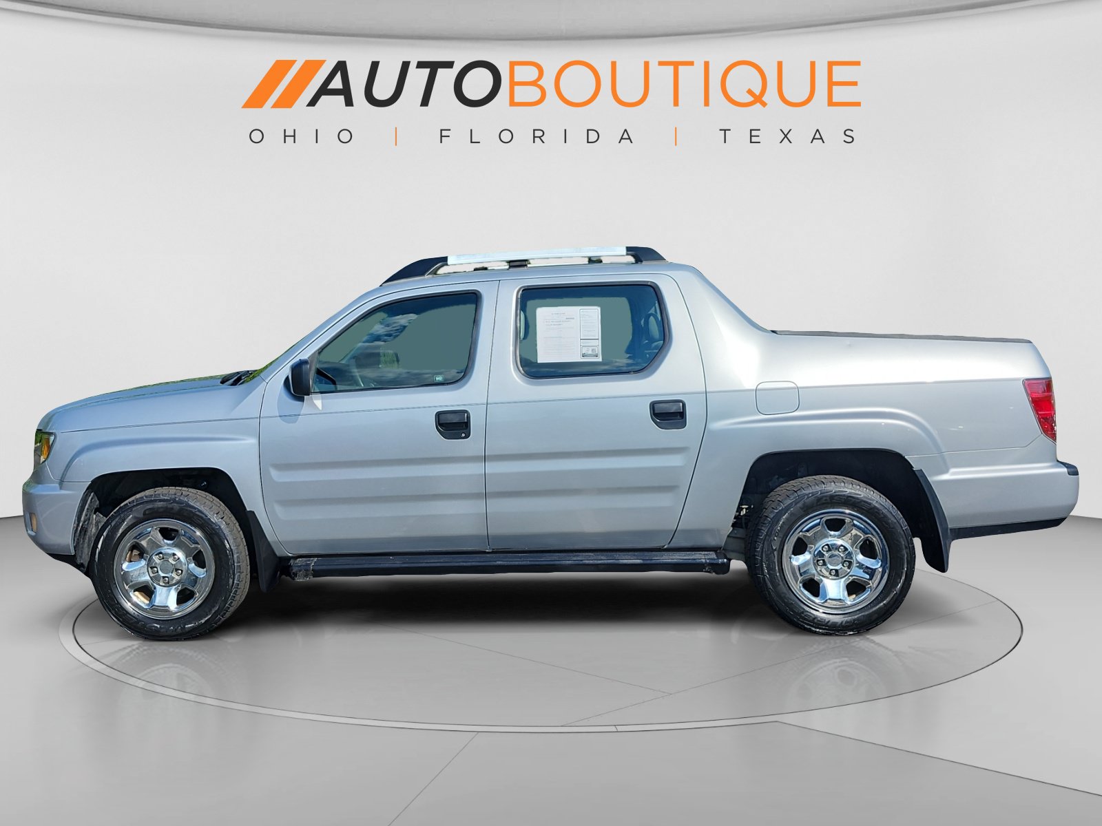 Used 2011 Honda Ridgeline RT image 2