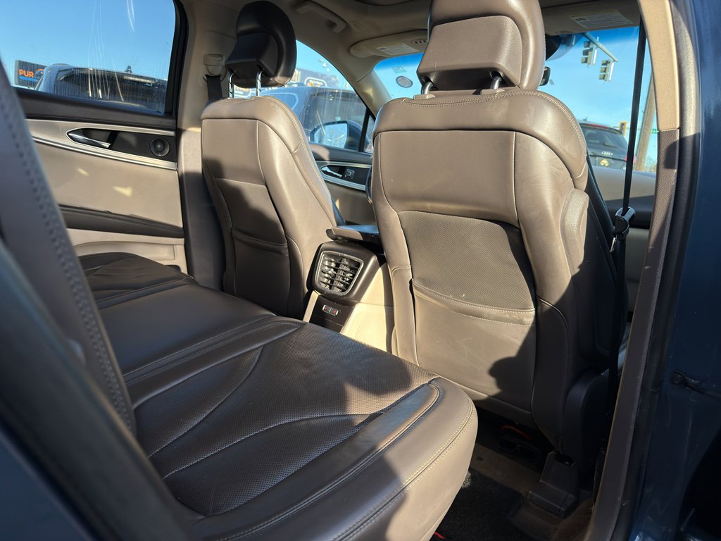 Used 2019 Lincoln Nautilus Reserve image 16